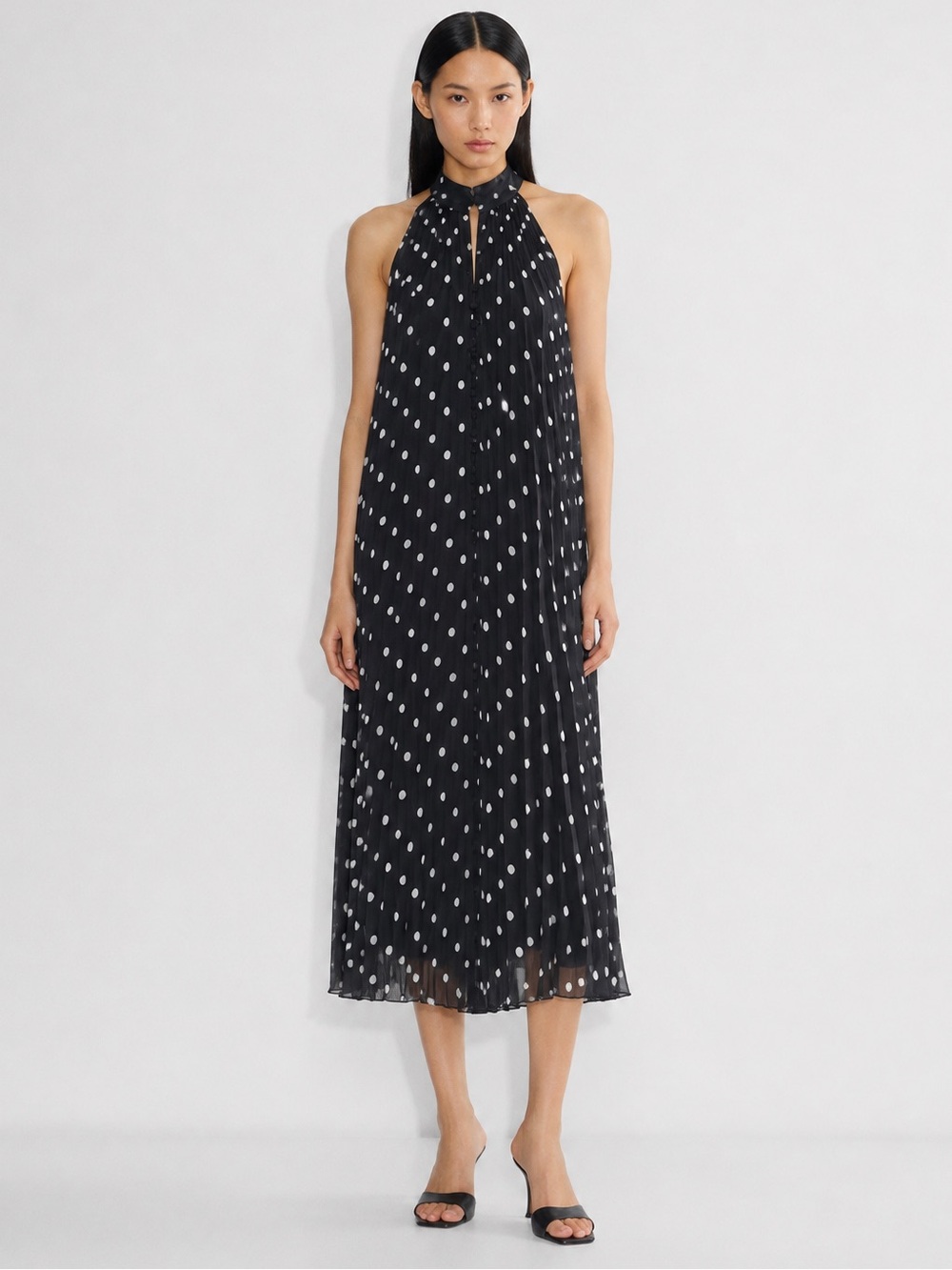 Wilfred Aritzia mosaic black polka dot pleats long maxi dress
